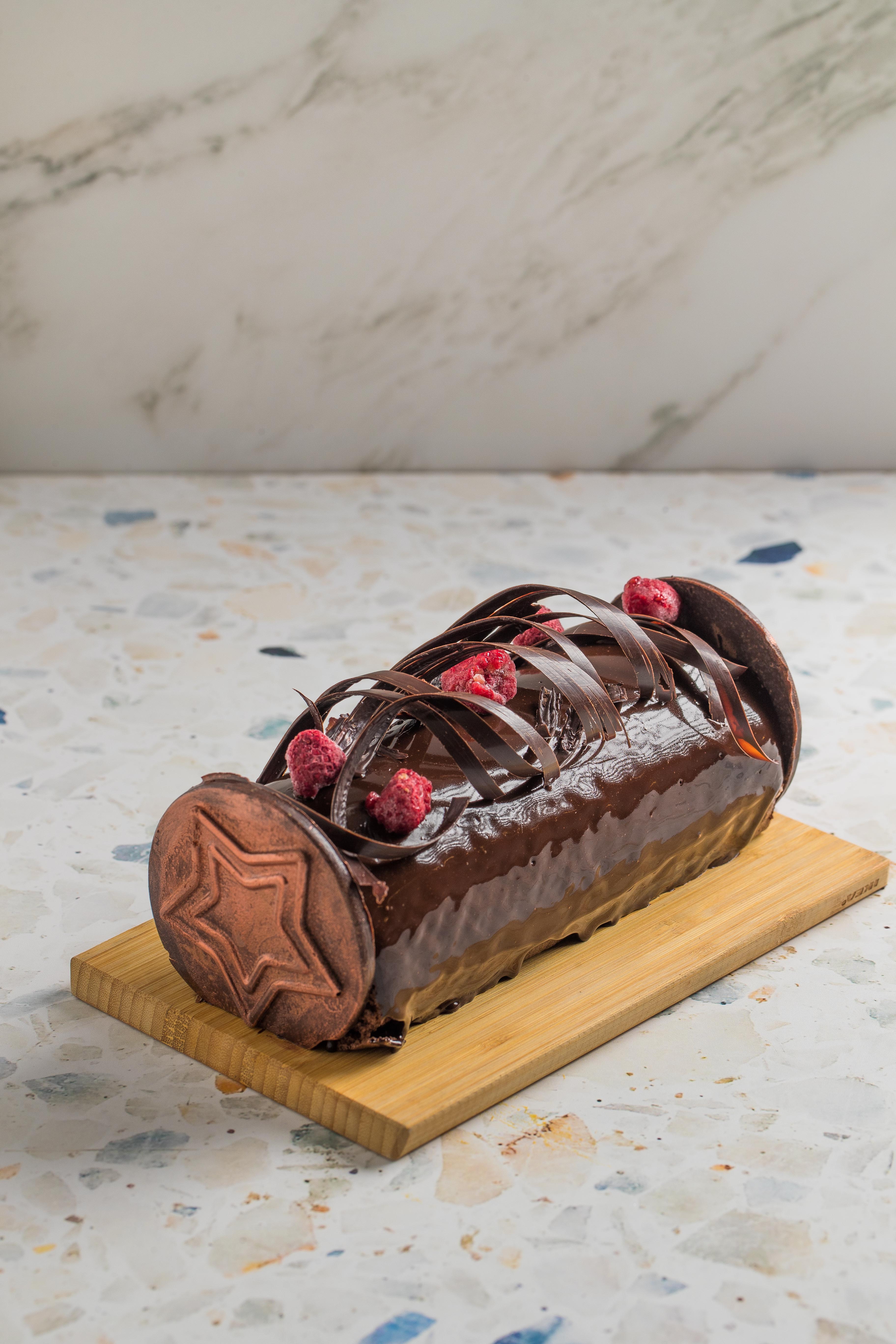 Raspberry With Chocolate Buche 12-15 Persons